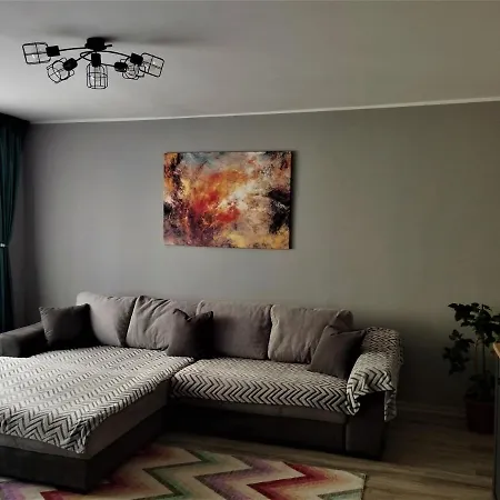 Апартаменти Central Lala Apartament *